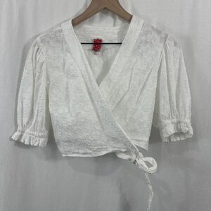 Red Carter White Jacquard Textured Wrap Crop Top Womens Size S/6 Feminine